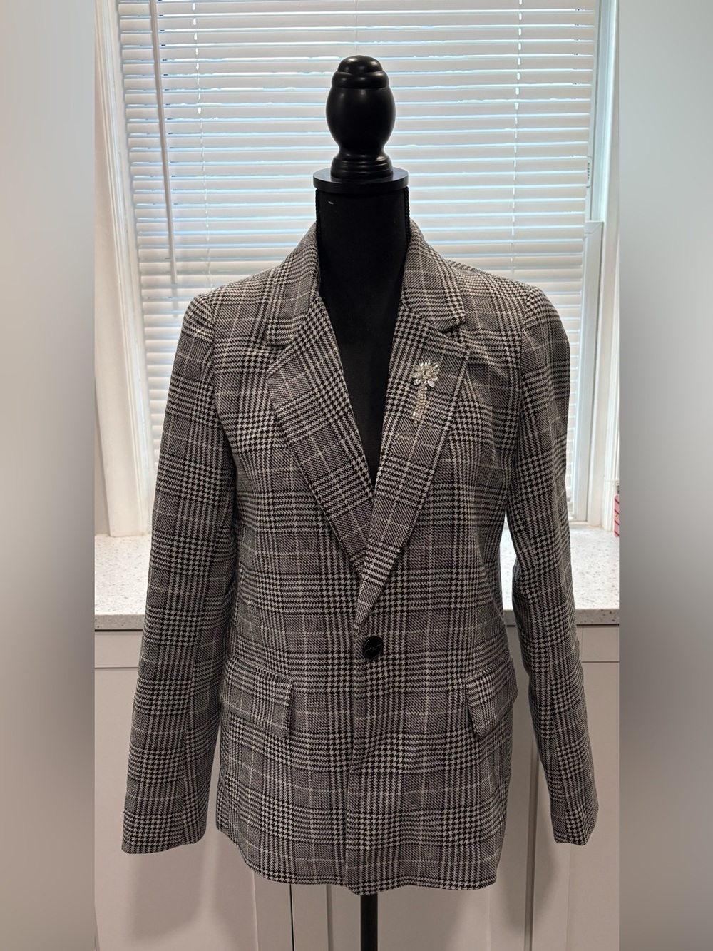 NWT Rachel Zoe Black and Gray Glen Plaid Single-Button Blazer